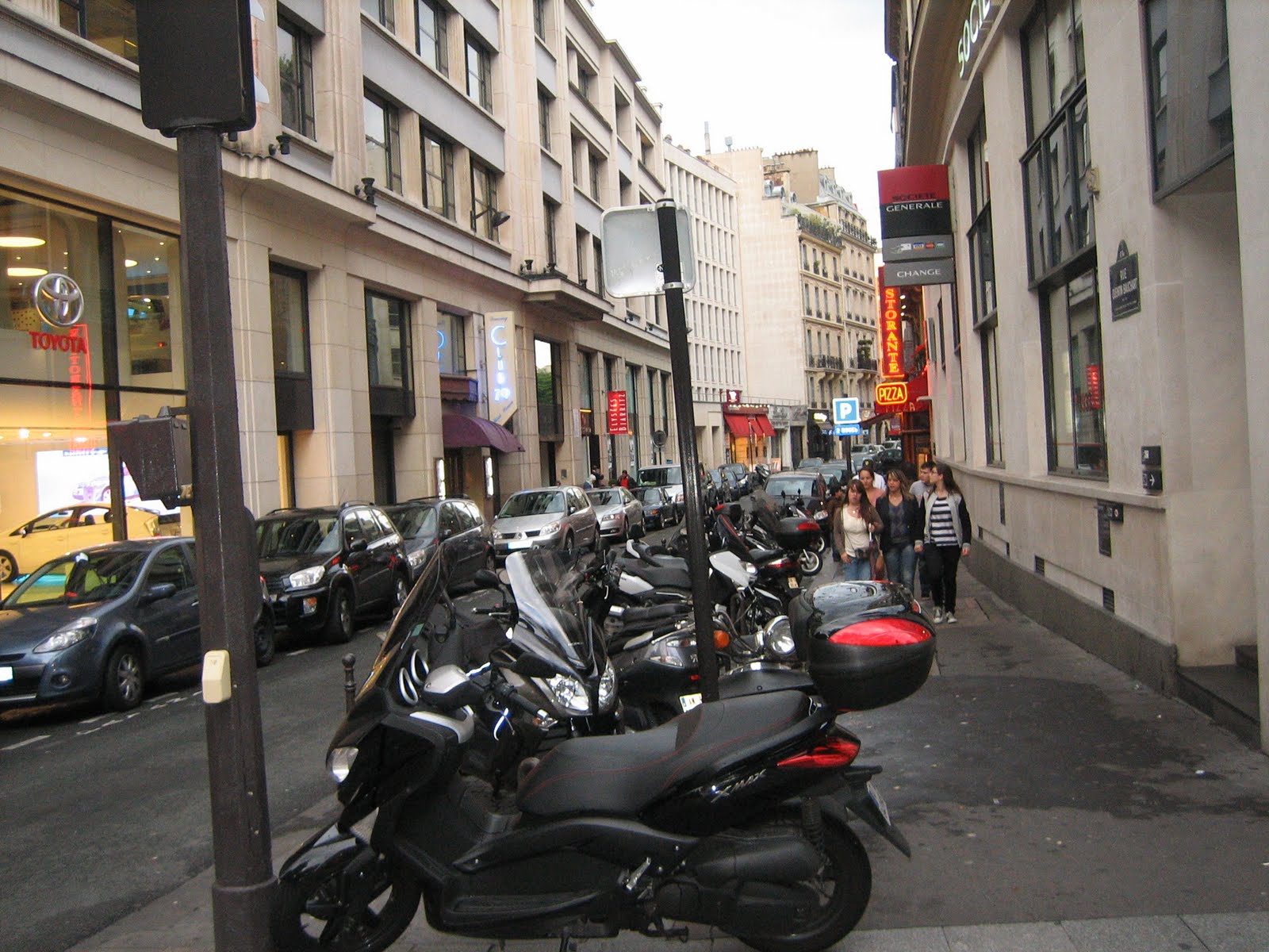  İstanbul trafiğinde MOTOSİKLET kabusu