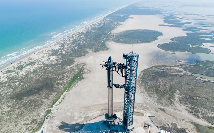 Eğlence garanti: Dünyanın en güçlü roketi SpaceX Starship yarın fırlatılacak
