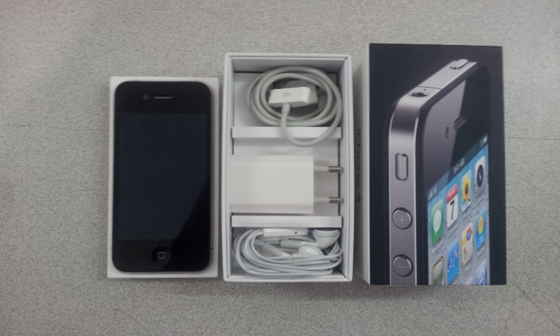  Satılık 16GB iPhone 4 Siyah