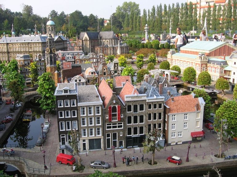  Ölmeden önce görülmesi gereken yerler: Hollanda - Den Haag Madurodam (Minyatür Şehir)