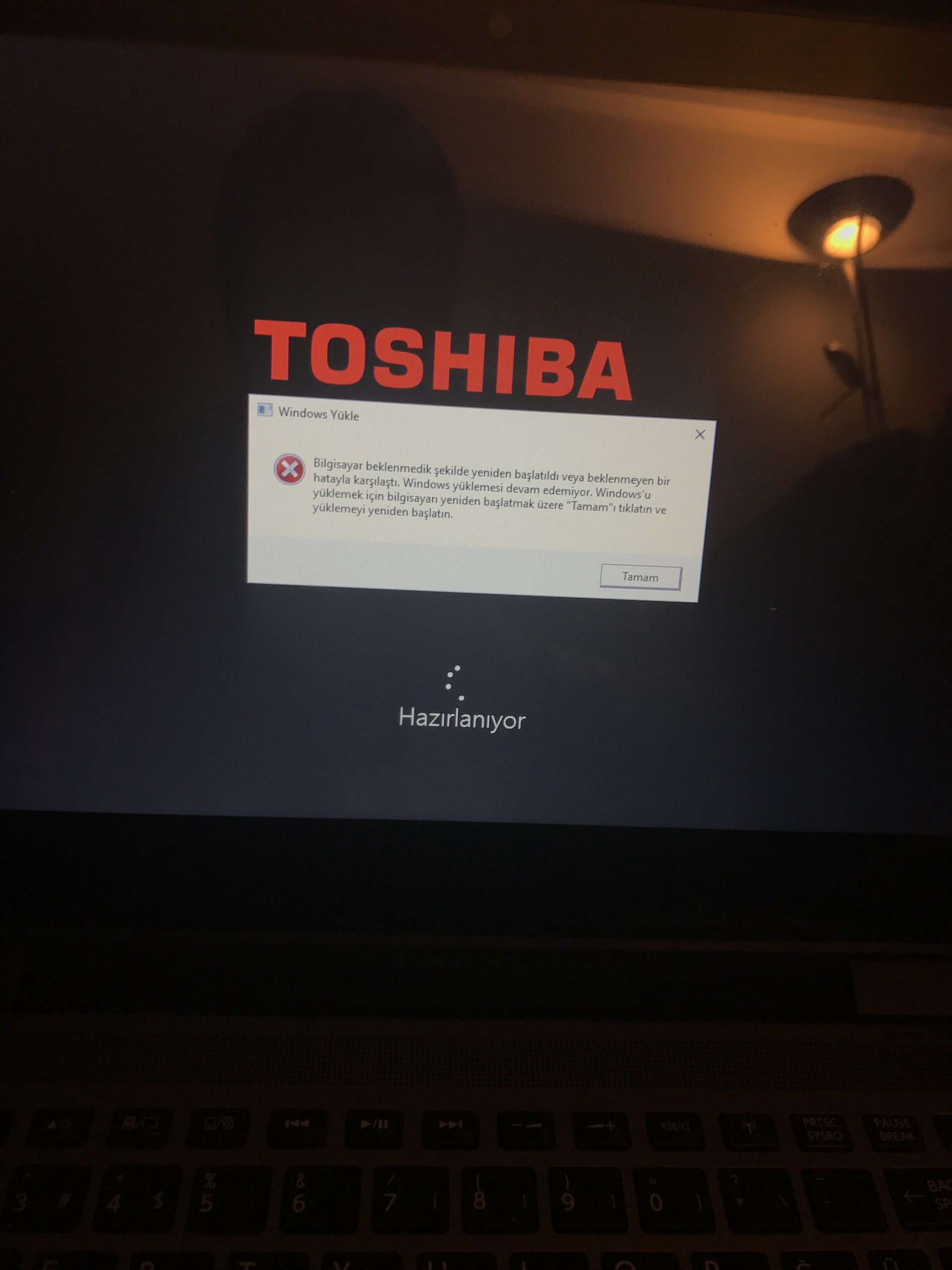  Toshiba 2015 sonrası windows 10 kurulumu
