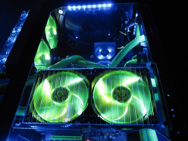  ANTEC 1200 SuSeSi ( SLI )