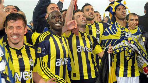  2010-2011 TSL Süper Lig Şampiyonu FENERBAHÇE ! Alkışlayın...