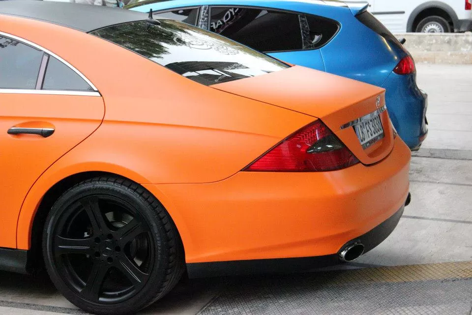  Mercedes CLS ~ Mat Turuncu & Karbon Detaylar (3D Araç Kaplama)