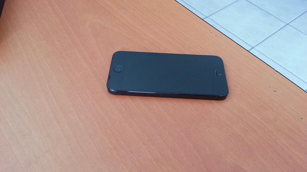  Satılık iphone 5 16 gb siyah.Turkcell den alınma.Genpa garantili.indirim.