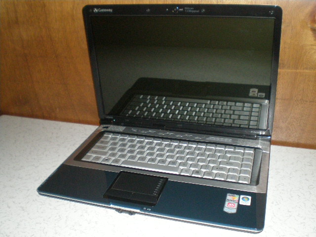  250gb-2.00Ghz-2gb-Çift çekirdek-5 aylık laptop