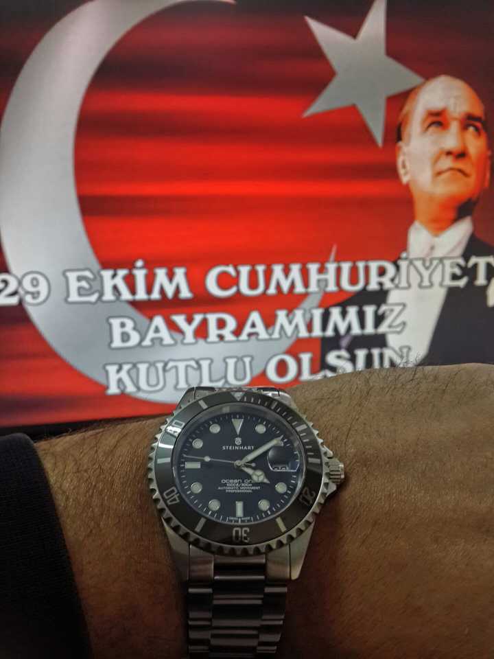  Bugün Kolunuzda Hangi Saat Var?