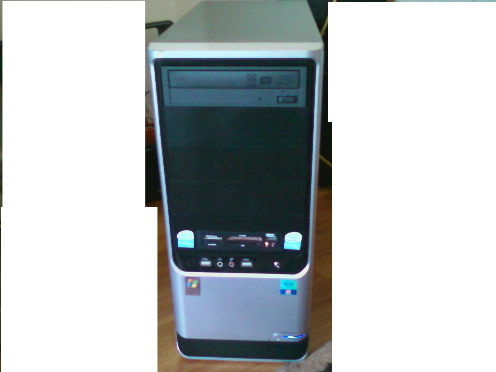  E6550 2 GB RAM 512 MB EKRAN 250 GB HD TERTEMİZ
