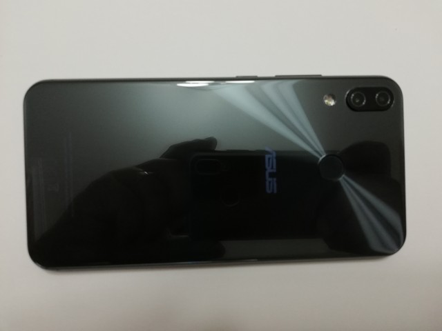 [2018] ASUS Zenfone 5-> 64 GB/4GB RAM-SIFIRDAN FARKSIZ-[ZE620KL]