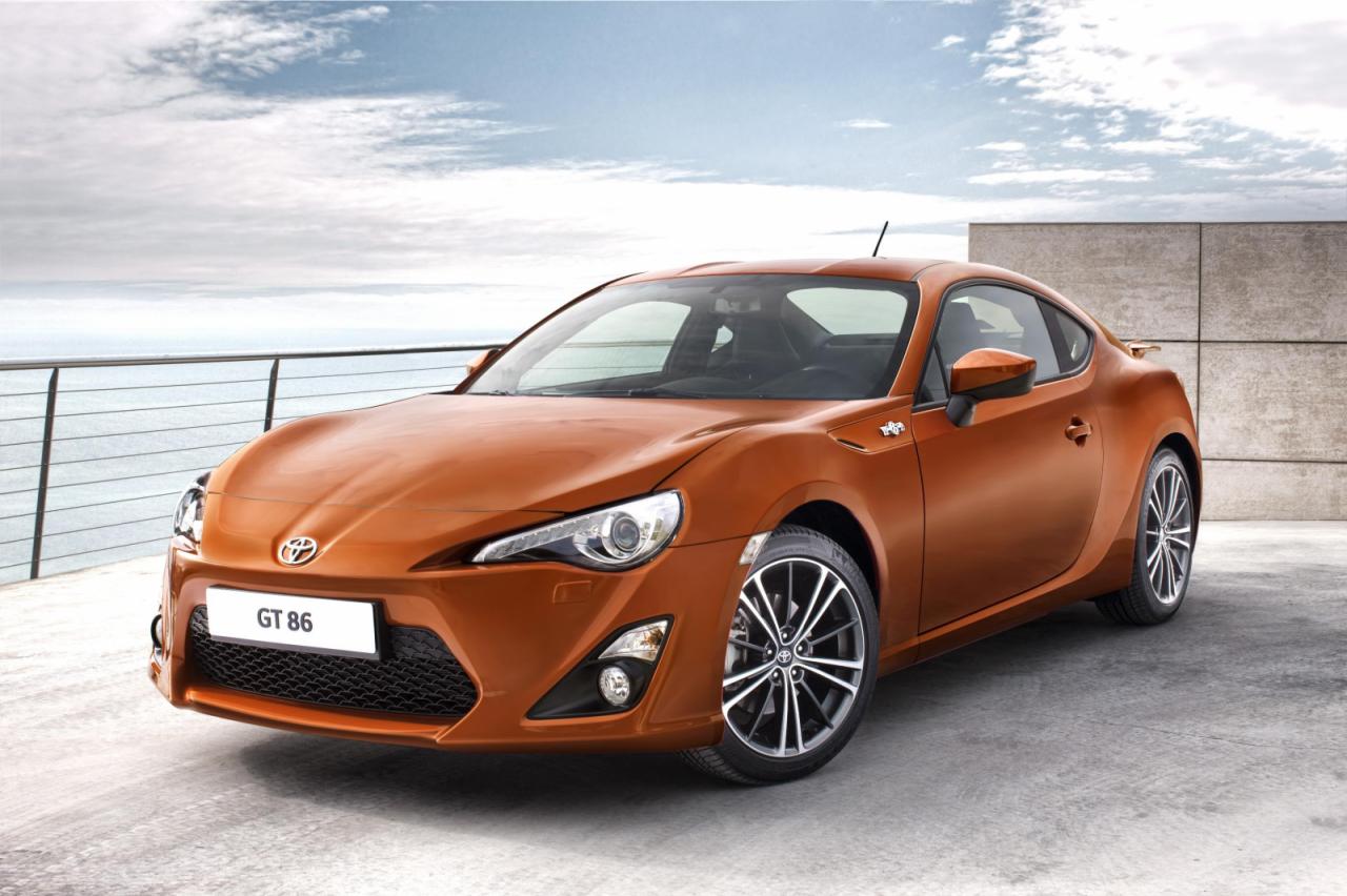  Toyota'dan Yeni Bir Model... GT 86