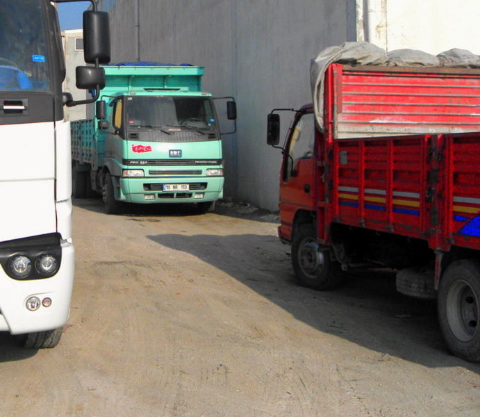  5 tonluk hafif kamyon seçimi hakkında yardım