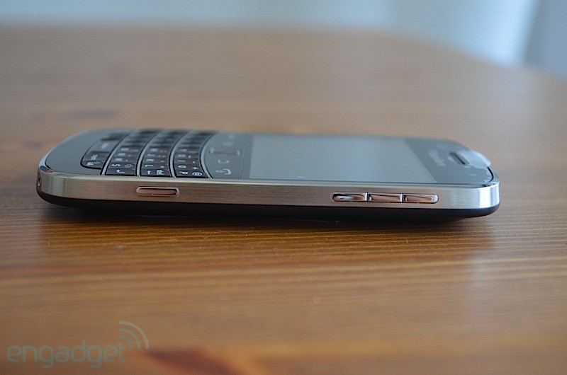 Huzurlarınızda yeni BlackBerry Bold 9900/9930 Touch