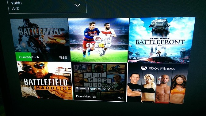  Xbox One + Fifa 16 + GTA +Star Wars + Yan ürünleri Ürün satıldı!