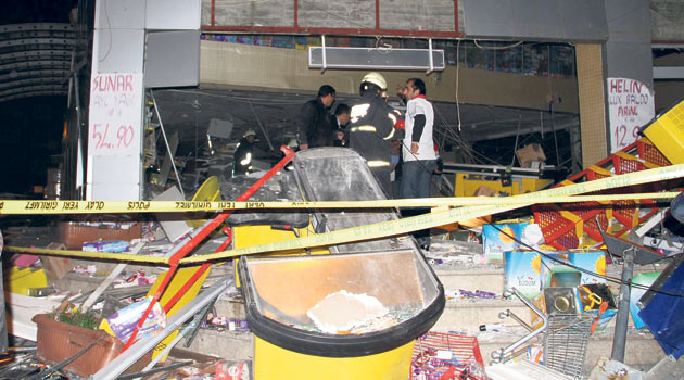  Diyarbakır'da LPG tankı patladı. 14 yaralı.