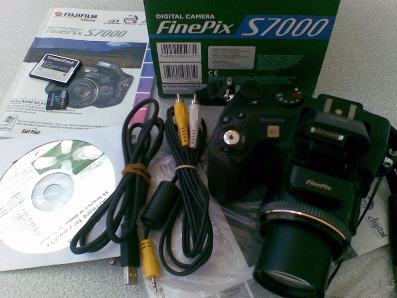  Satılık Fujifilm Finepix S7000