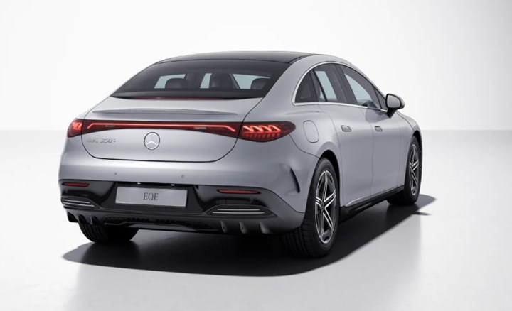 Elektrikli 2022 Mercedes-Benz EQE Türkiye fiyatı ve özellikleri
