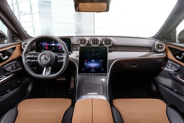 Yeni 2021 Mercedes-Benz C-Serisi Türkiye fiyatı açıklandı
