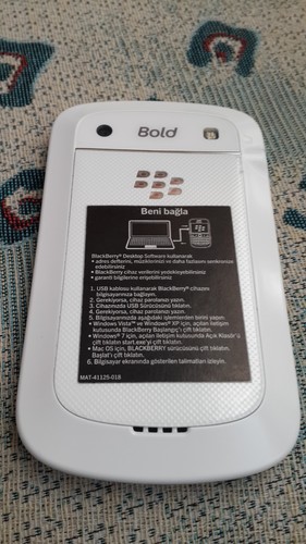  Fiyat Düştü Acil  Satılık  Blackberry bold 9900 beyaz (teknosa faturalı) 550 TL