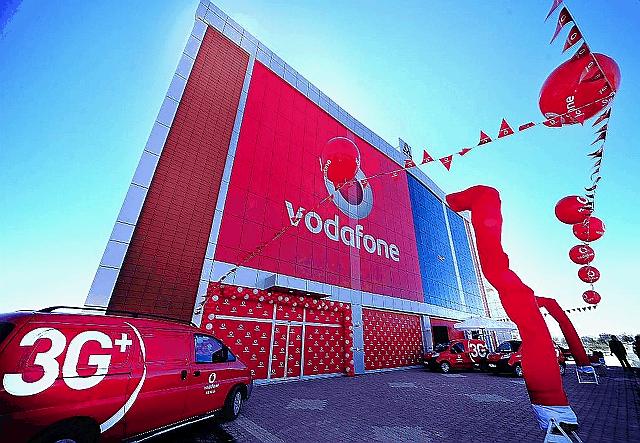  Vodafone'dan Elazığ'a Çağrı Merkezi