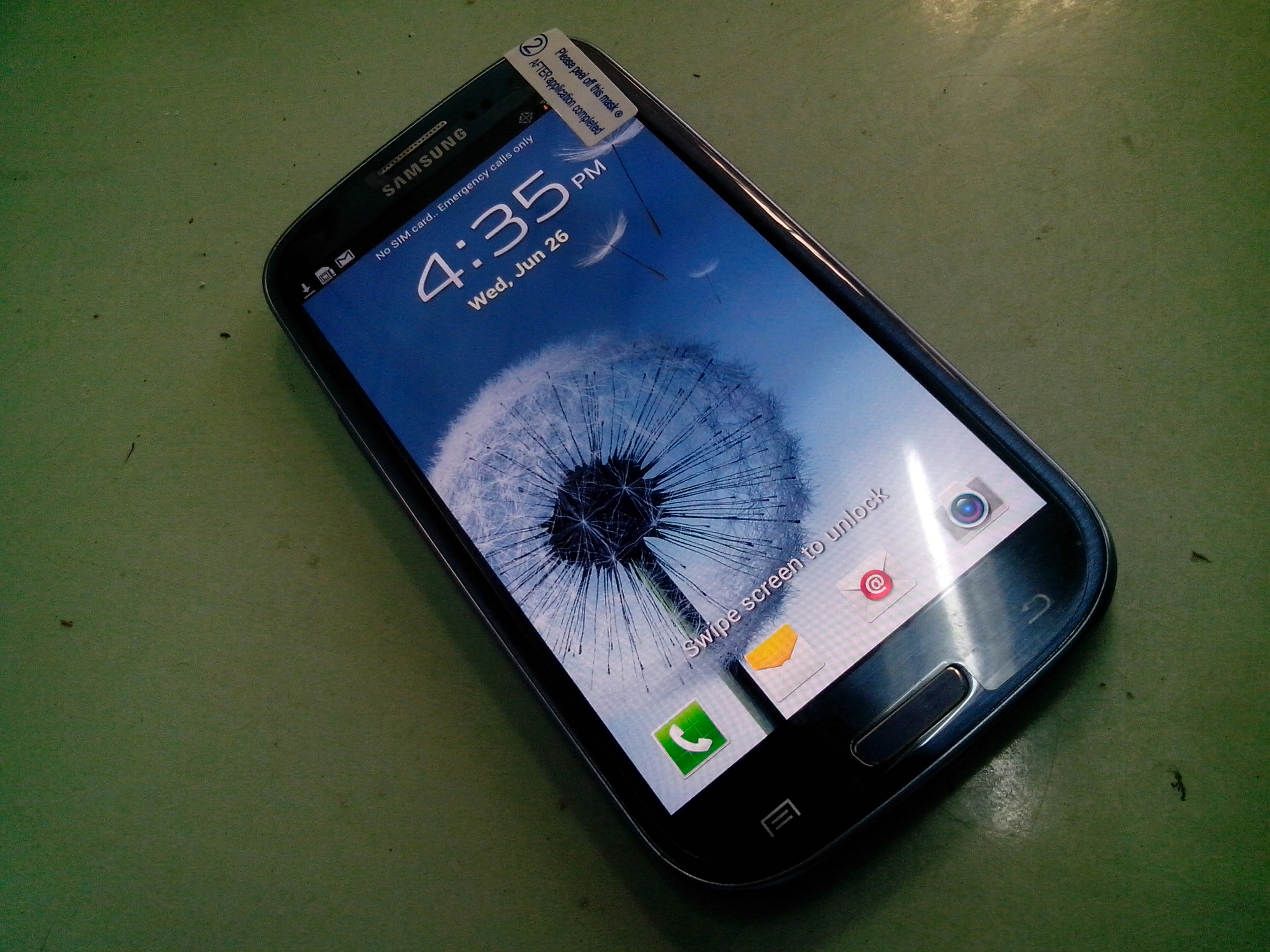 Samsung Galaxy SIII 4G GT-i9305 Amber Brown 16 Go - Mobile & smartphone Samsung sur LDLC.com