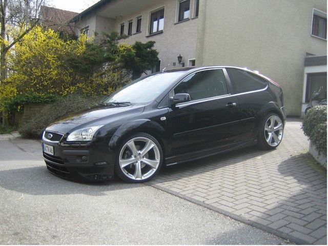  ST ST ST ST !!! Nedir Bu ST ??? İşte FORD FOCUS ST OTOFESOR FARKIYLA !!!