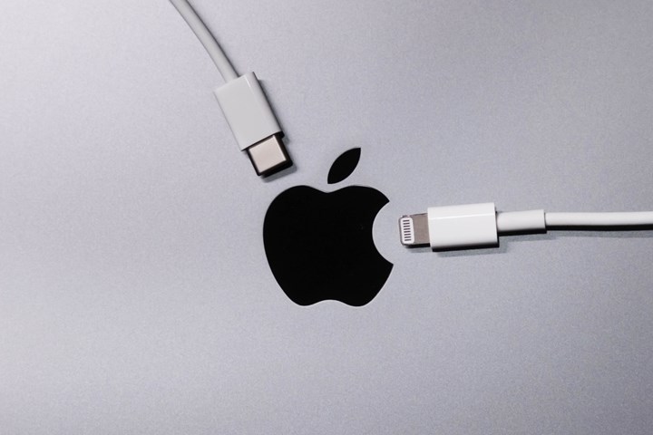 Apple, USB-C'den para kazanmanın yolunu buldu: iPhone 15'te sınırlayacak