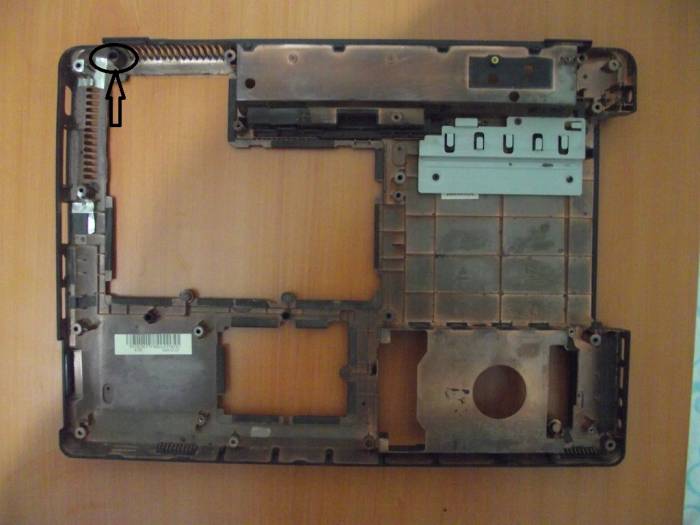  SATILIK NOTEBOOK PARÇALARI Alt- üst kasa (TÜM NOTEBOOKLAR)