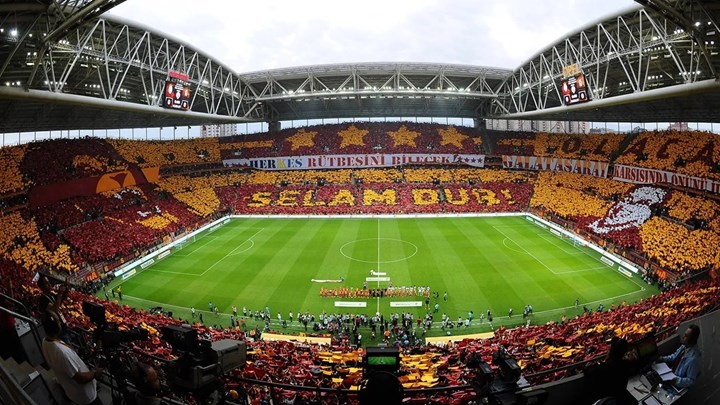 Stadyumlara 5G şebekesi kuruldu: Yarın Galatasaray stadında herkes 5G'yi deneyebilecek