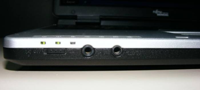            FUJITSU SIEMENS AMILO PA 1510 AMD 64 X2 LAPTOP TAKASLI
