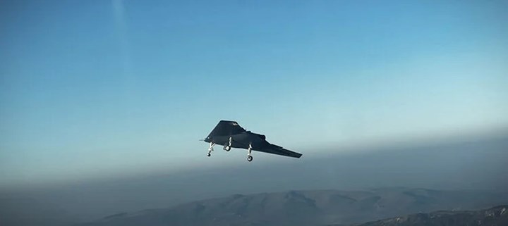 TUSAŞ'ın insansız savaş uçağı ANKA-III'ün üçüncü test uçuşu yapıldı
