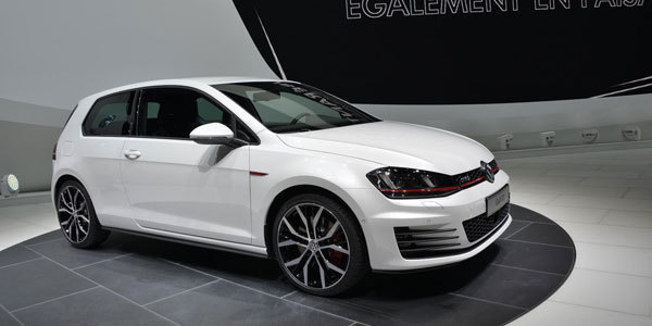  gün batımı kırmızısı golf 1.2 tsi jant öneri