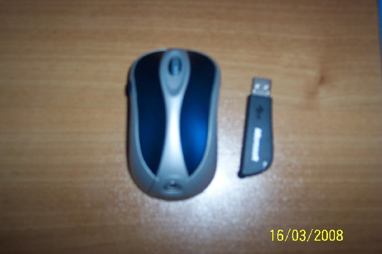  MICROSOFT WIRELESS NOTEBOOK LASER MOUSE 6000