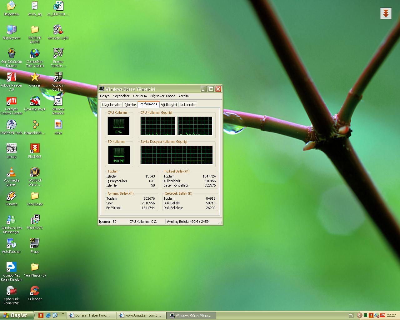  xp boştayken çok ram yiyor:((