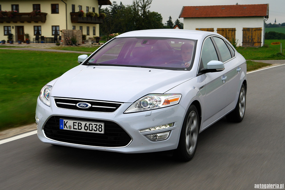  2011 FORD  MONDEO (makyaj)