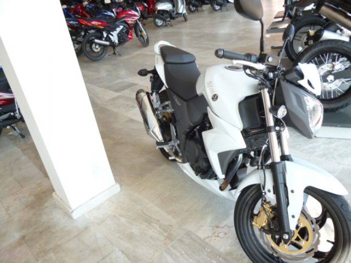  Megelli NAKED 125 cc Bu makinayı alacam Beyler Bi El Atın ! ! !