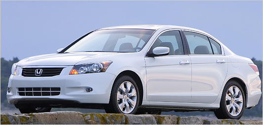  İŞTE 2008 HONDA ACCORD SEDAN