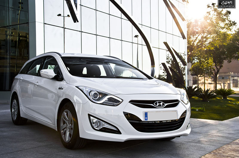  Yeni 2012 Hyundai i40 CW Blue Drive 1.7 CRDi 136 hp Resimli İnceleme