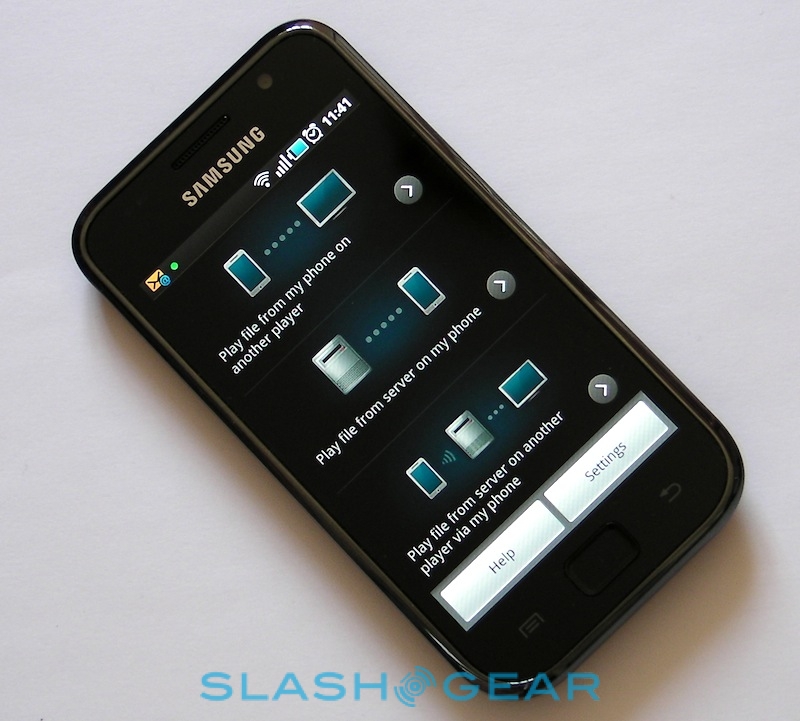  SAMSUNG GALAXY S İNCELEME:ANDROİD 2.1/1 GHZ/5MP  720P/802.11N/4'' S-AMOLED