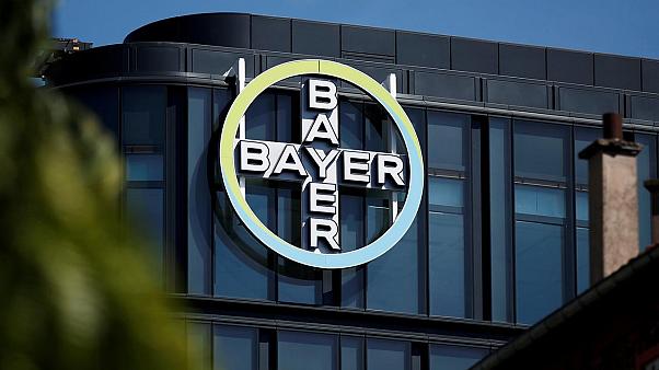 Alman Bayer ve BASF şirketlerine 265 milyon dolar ceza kesildi.