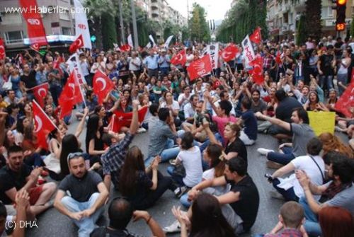 Cumhurbaşkanı Erdoğan: 15 Temmuz'da sokağa çıkanlar Gezi Parkı'nın gençleri değildi