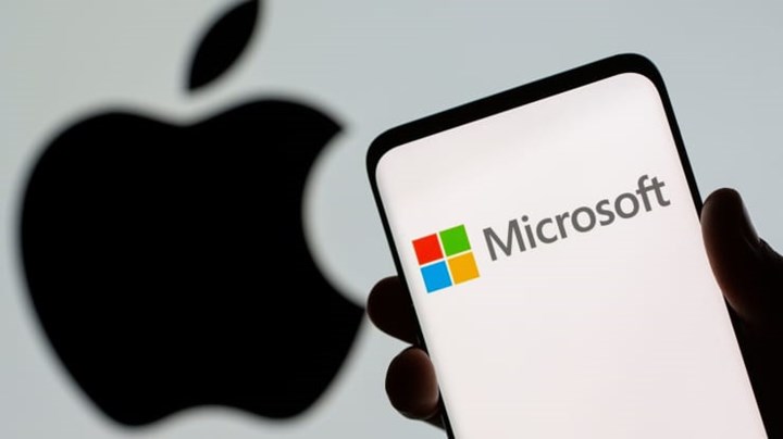 Microsoft, Apple'ı geçerek dünyanın en değerli şirketi oldu