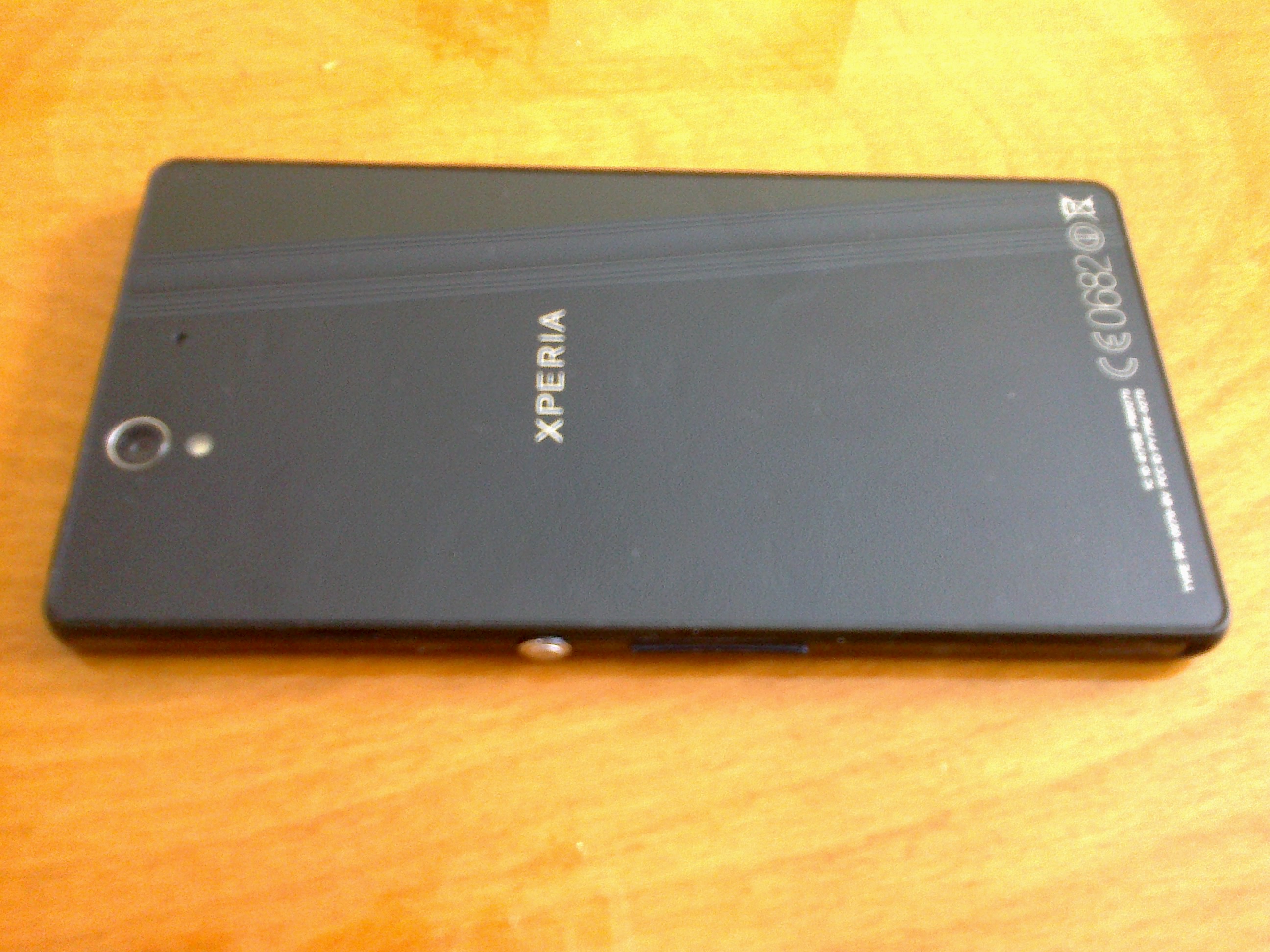  SATILMIŞTIR Sony Xperia Z C6603 - 1100 TL - ANKARA