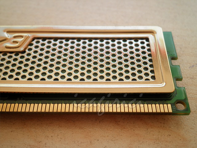  SATILDI <<< SATILIK OCZ Gold Edition 1333MHz Low Voltage Dual Kit Bellek (2x2GB) 4GB DDR3 >>>