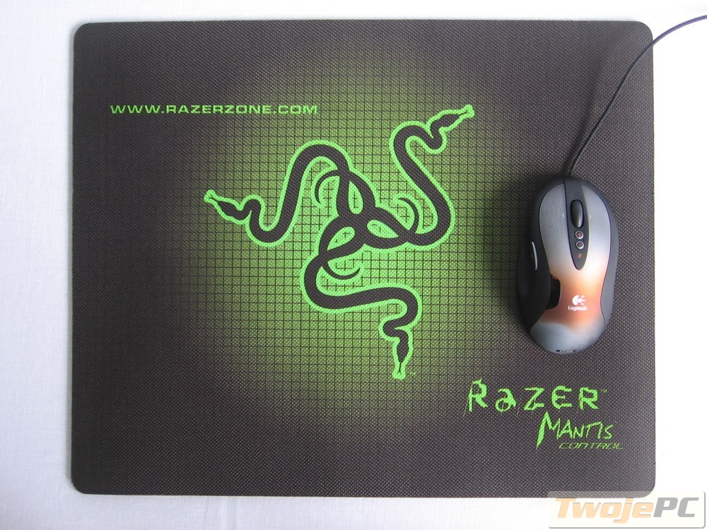  EXECMAT İLE TAKASLIK RAZER MANTİS PAD