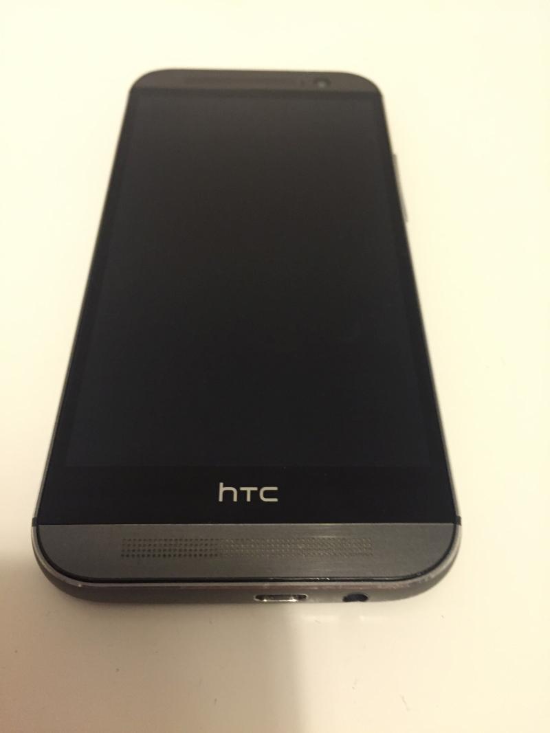  HTC ONE M8 32 GB ***499TL***  Harman Kardon & Gun Metal