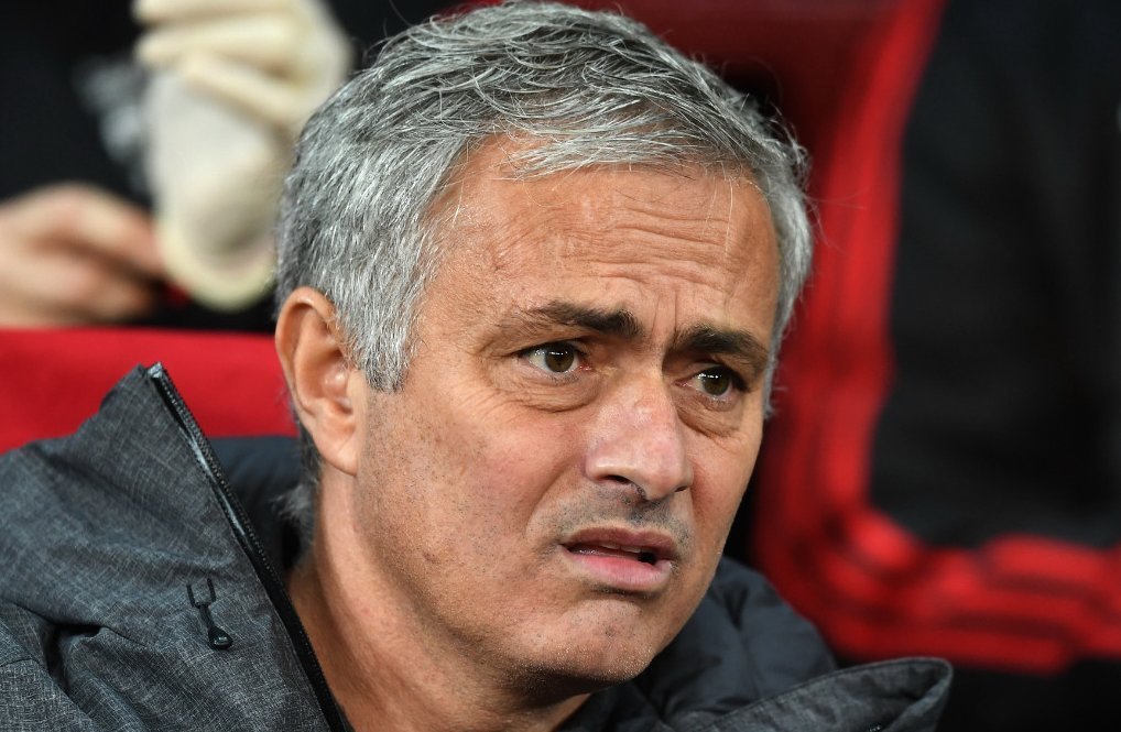 Futbol Katili Jose Mourinho'dan Nefret Edenler Derneği