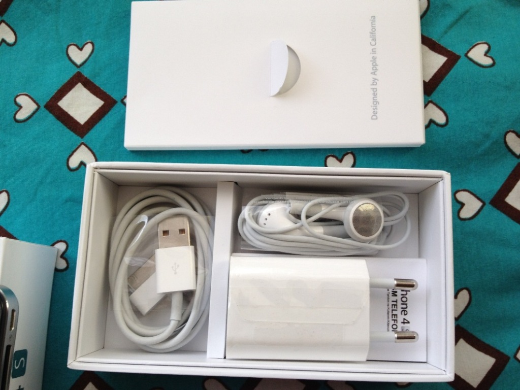  iPhone 4S 16GB Faturalı Kutulu Garantili indirim