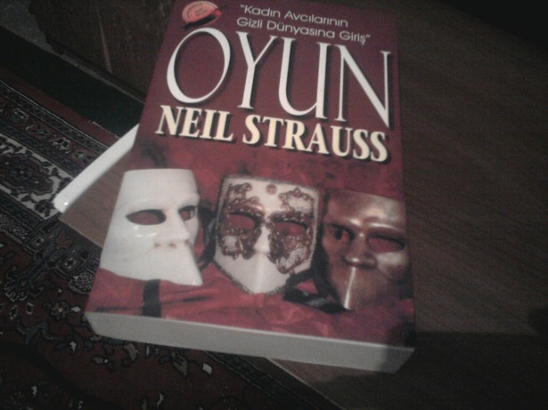  Kız tavlama Kitabı :)))) Neil Strauss