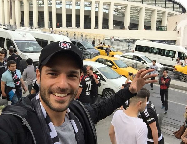  Statın Açılış Maçına Giden Ünlüler