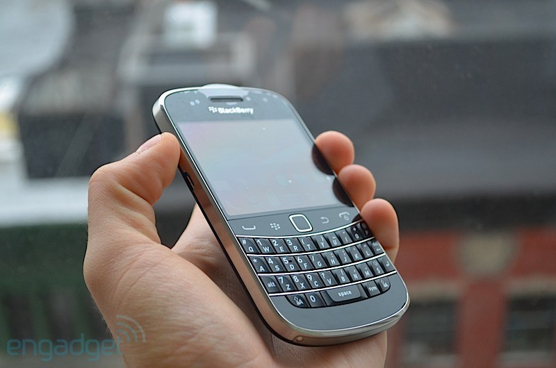 Huzurlarınızda yeni BlackBerry Bold 9900/9930 Touch